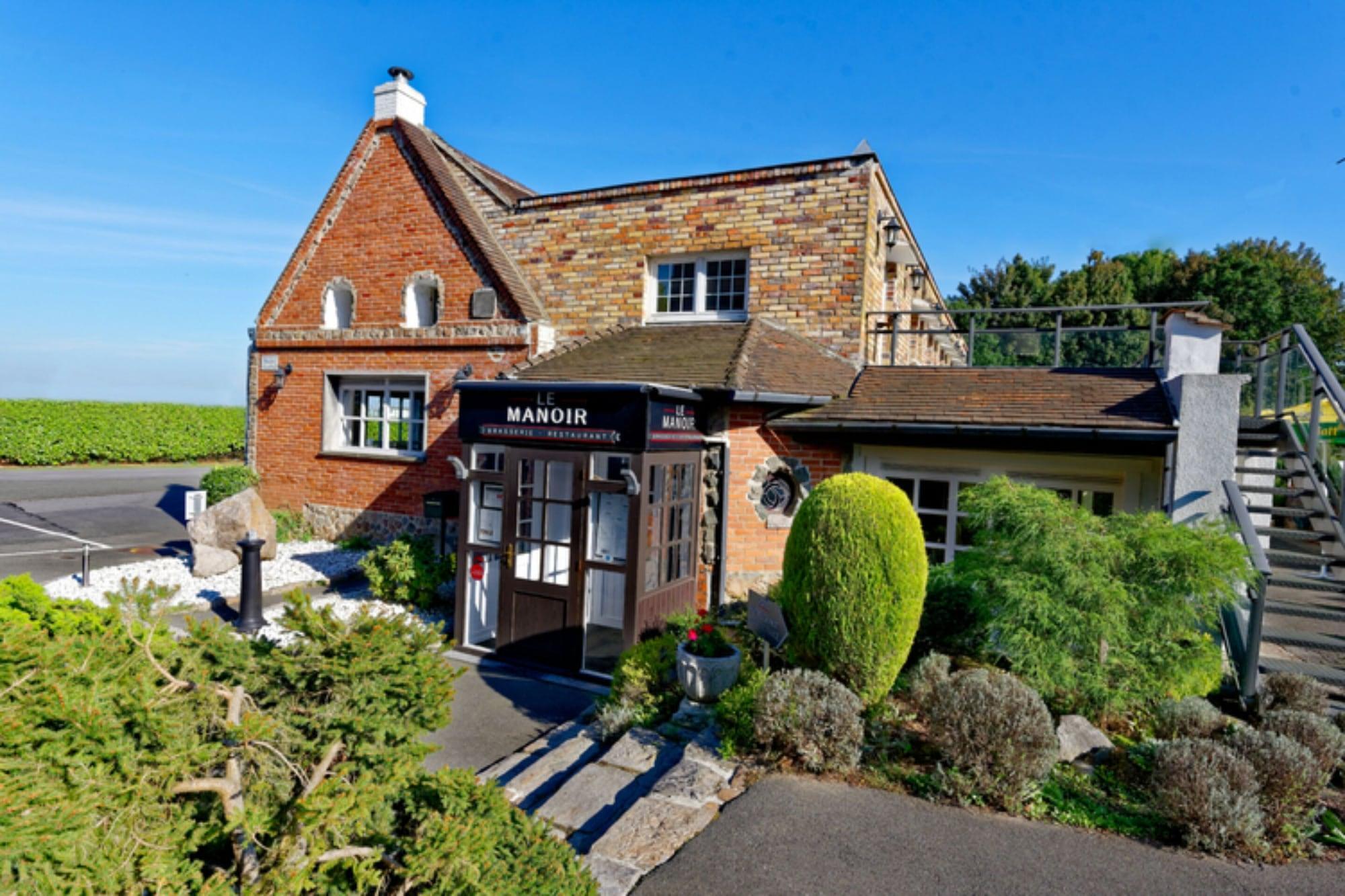 ホテル Le Manoir オルシ エクステリア 写真